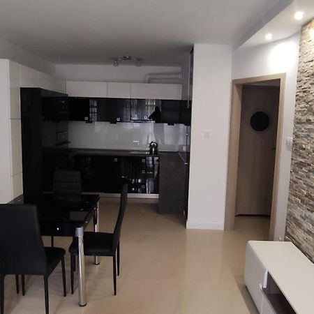 דירות קאוצ'ן Apartament „Nad Jeziorkiem“ מראה חיצוני תמונה